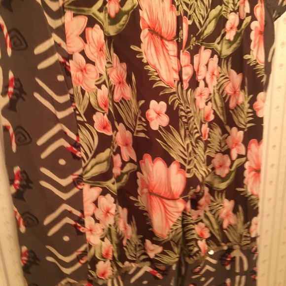 Soft Surroundings Women Floral Print Capri Pant - Picture 5 of 6